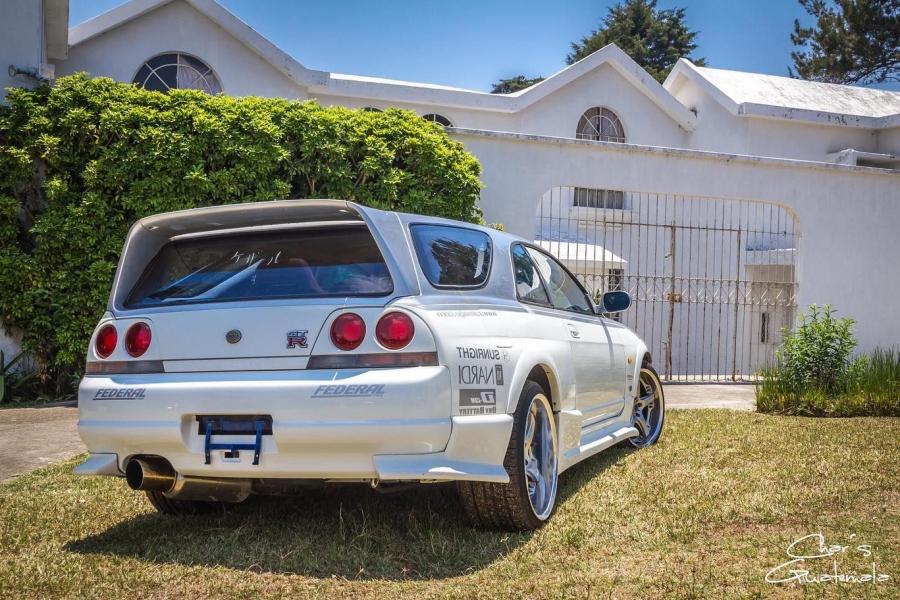  Nissan Skyline GT-R Speedwagon (R33) 1996 года  (фото 15 из 18)